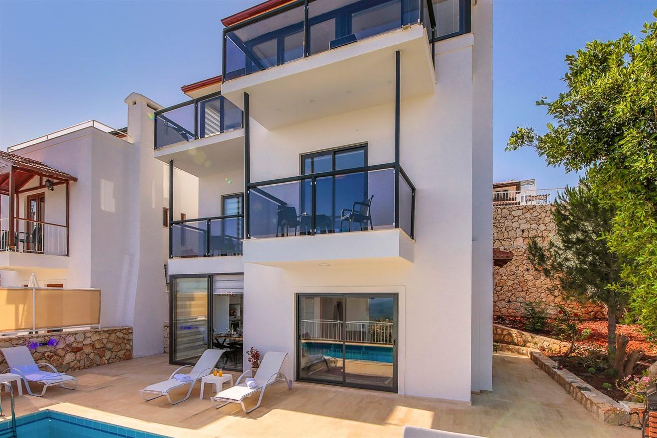 Kaş Kalkan'da Deniz Manzaralı, Özel Havuzlu, Merkezi Villa-15743