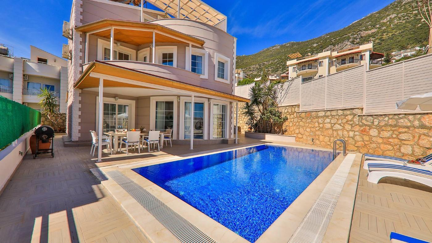Kalkan Merkez'de Enfes Deniz Manzaralı, Özel Havuzlu, Yazlık Villa-22120