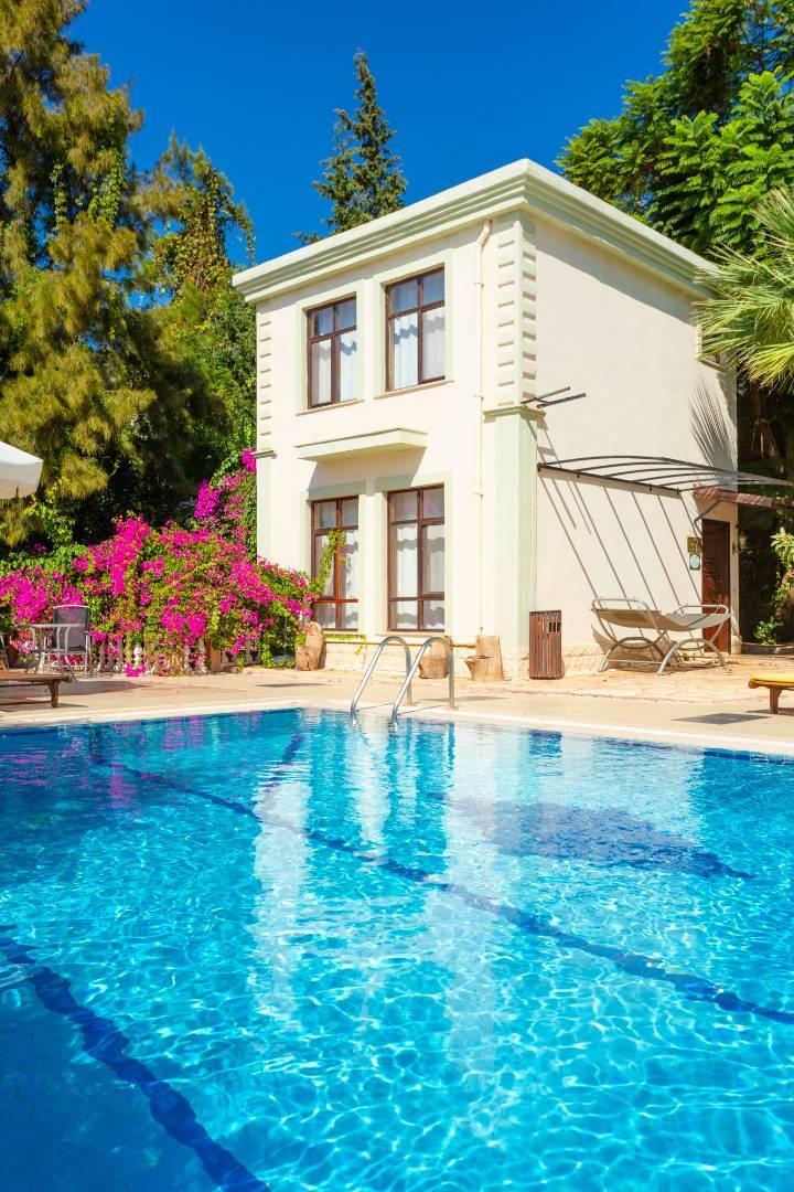 Kaş Kalkan'da Merkezi Konumda, Ortak Havuzlu, Modern Villa-27727