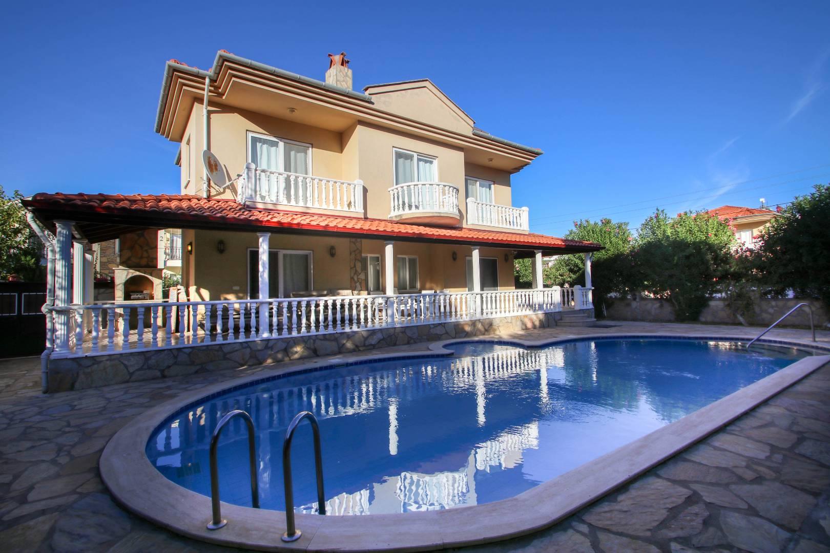 Dalyan'da Merkezi Konumda, Özel Havuzlu, Kiralık Lüks Villa-27013