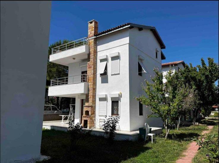 Balıkesir Ayvalık'ta Denize Sıfır Konumda, 7 Kişilik, Merkezi Yazlık