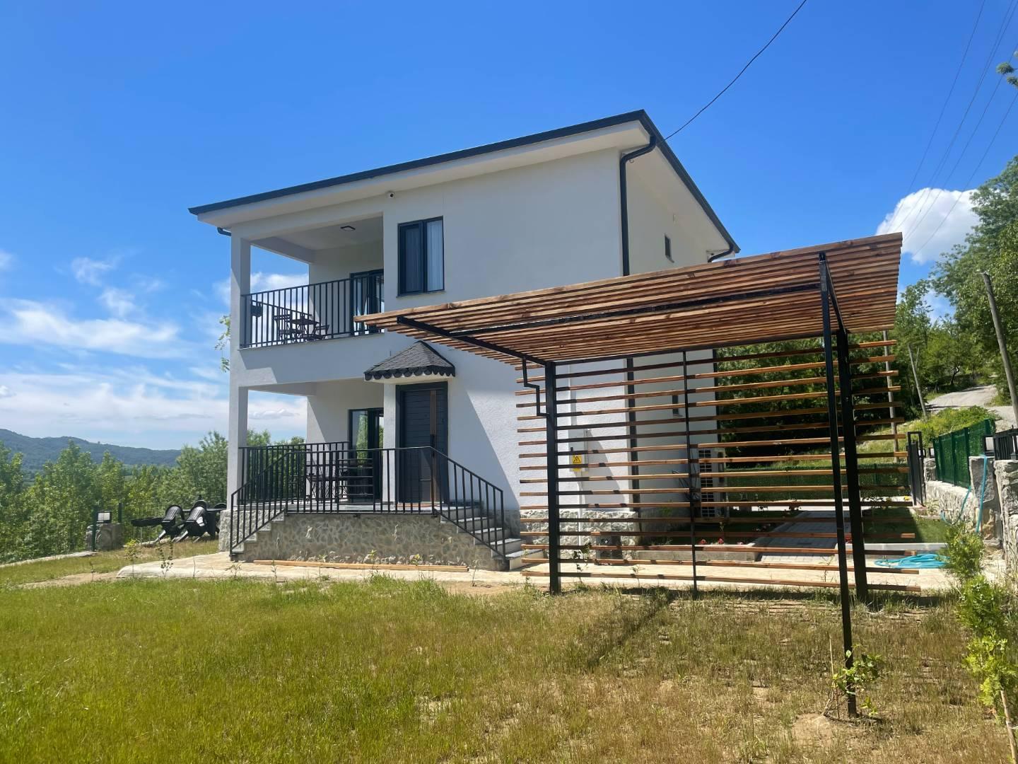 Bartın Merkez'de Yemyeşil Bahçeli, Şömineli, Bahçeli Şık Villa-36187