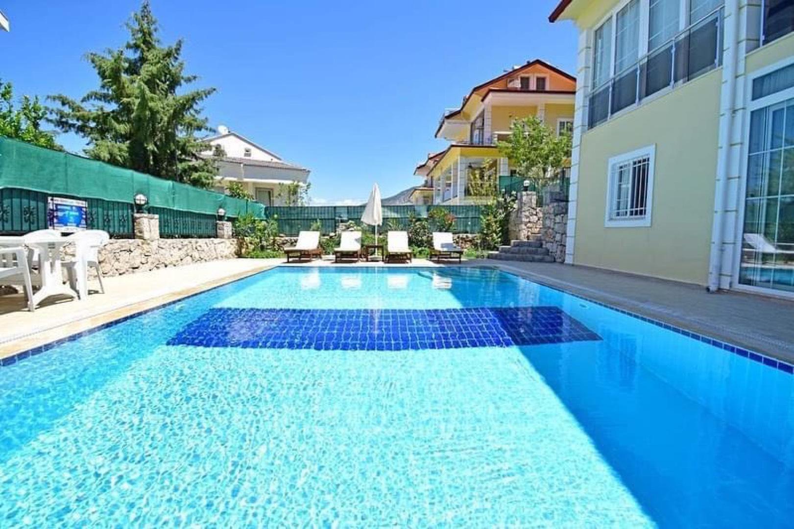 Fethiye Ölüdeniz'de Doğa İçerisinde, Enfes Tasarımlı, Şık Villa-27092