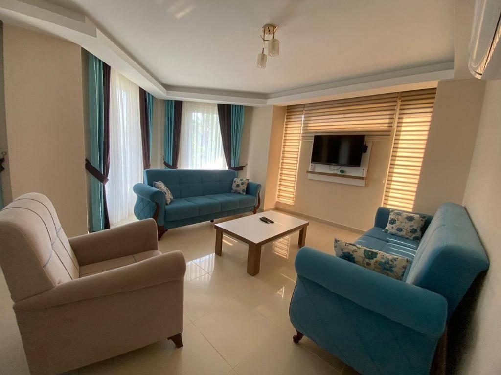 Serik Kadriye'de Geniş Alana Sahip, Ortak Havuzlu, 4+1 Dubleks Ev-15372