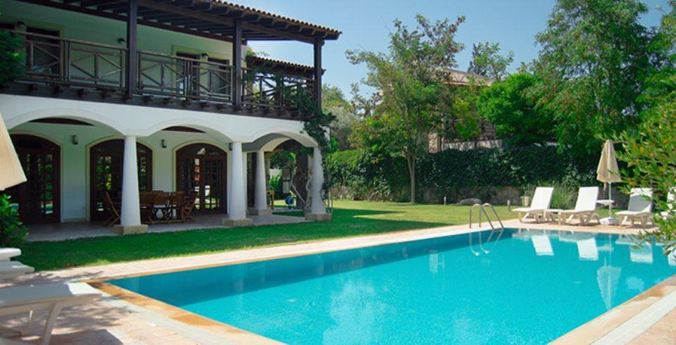Bodrum Bitez'de Geniş Bahçeli, Özel Havuzlu, Denize Yakın Villa-41626