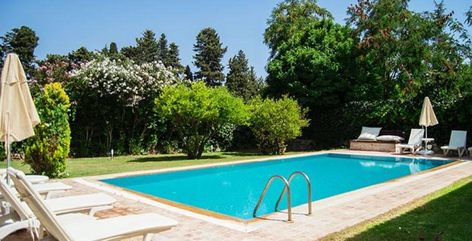 Bodrum Bitez'de Geniş Bahçeli, Özel Havuzlu, Denize Yakın Villa-41626