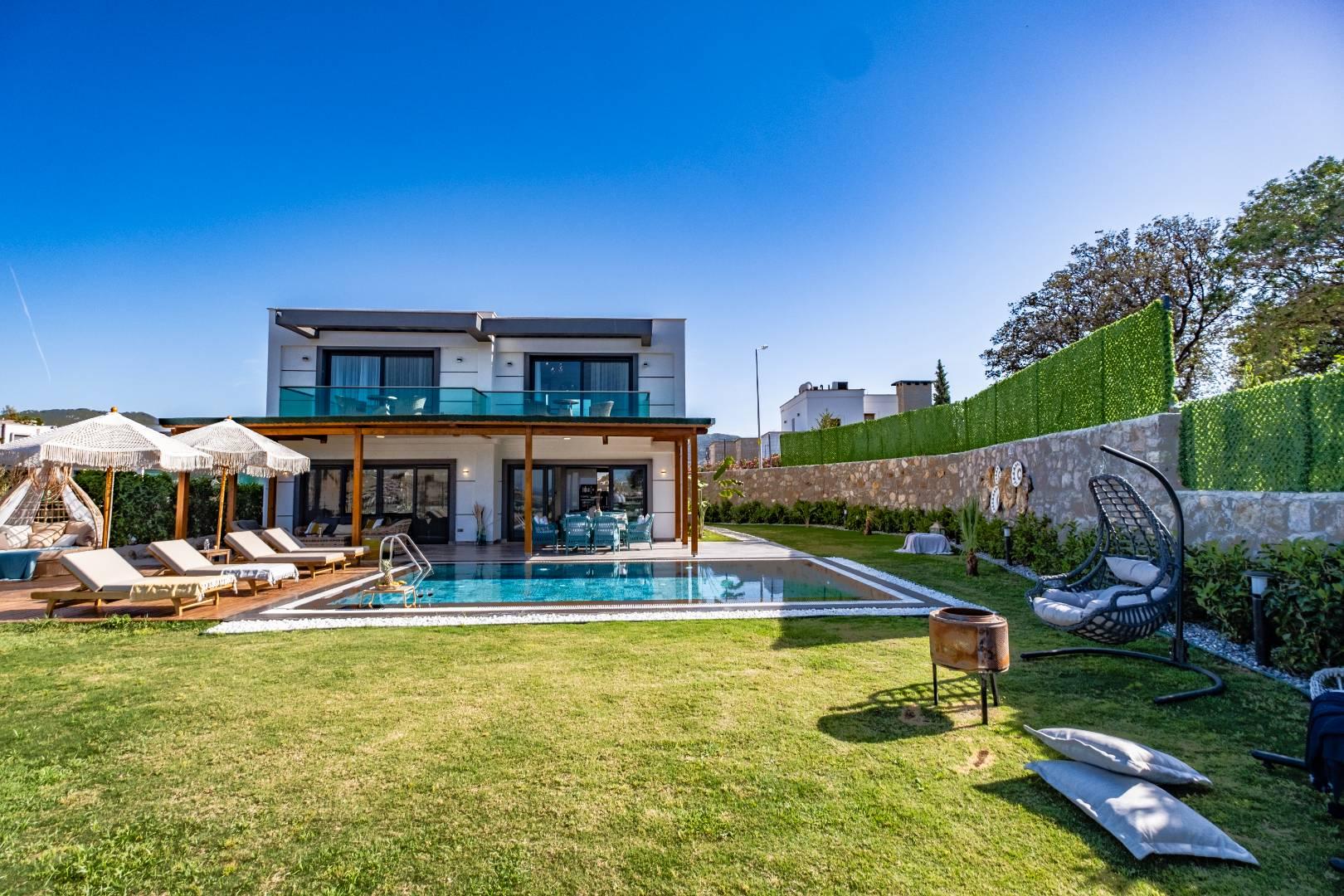 Bodrum Dirmil'de Kalabalık Ailelere Uygun, Özel Havuzlu, Şık Villa-41028