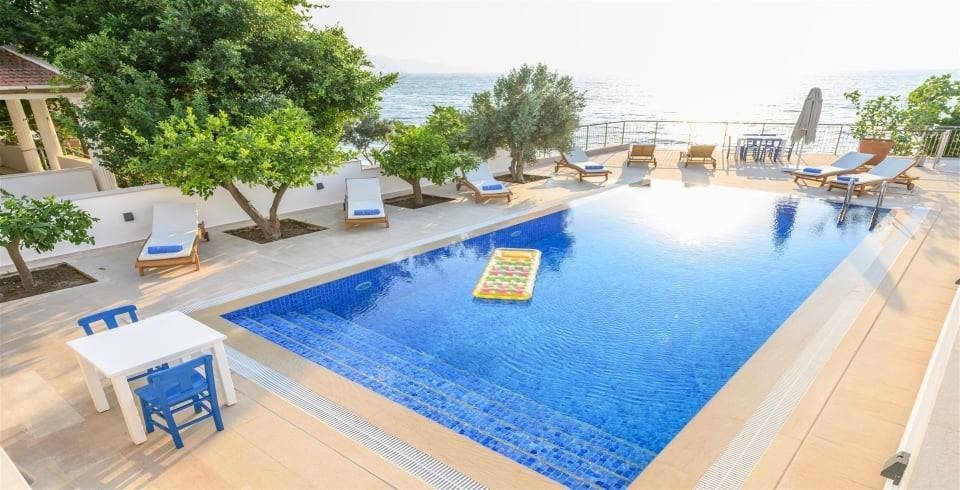 Bodrum Güvercinlik'te Göz Alıcı Manzaralı, Özel Havuzlu, Lüks Villa
