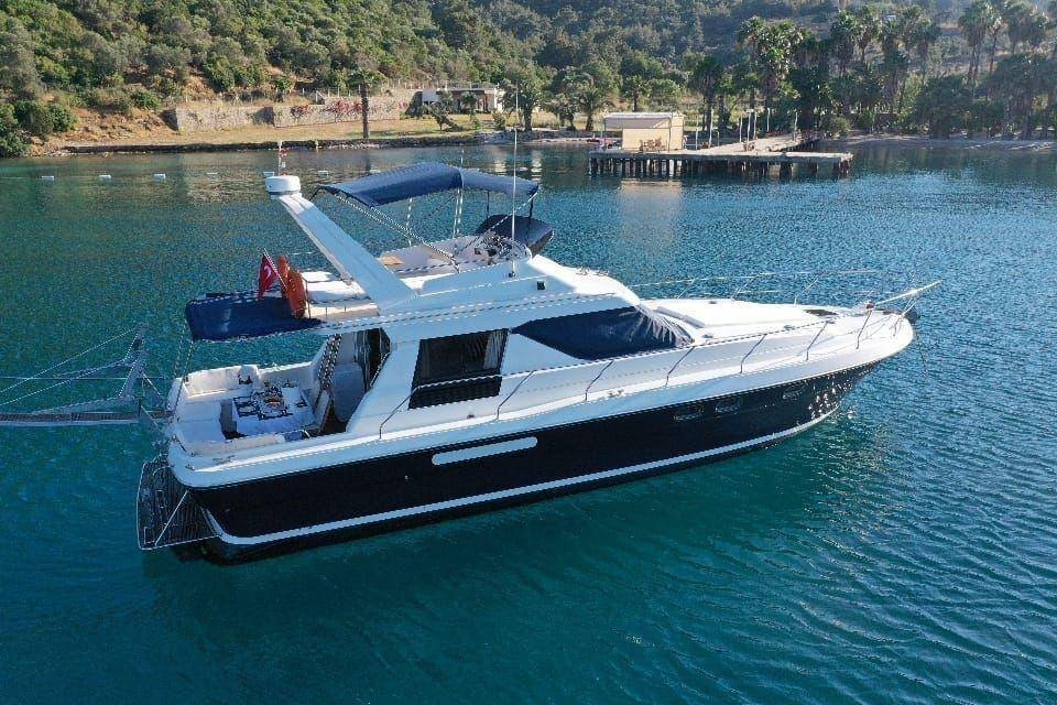 Bodrum Muhteşem Maviliğinde, 16 Metre, Konforlu Kiralık Motoryat