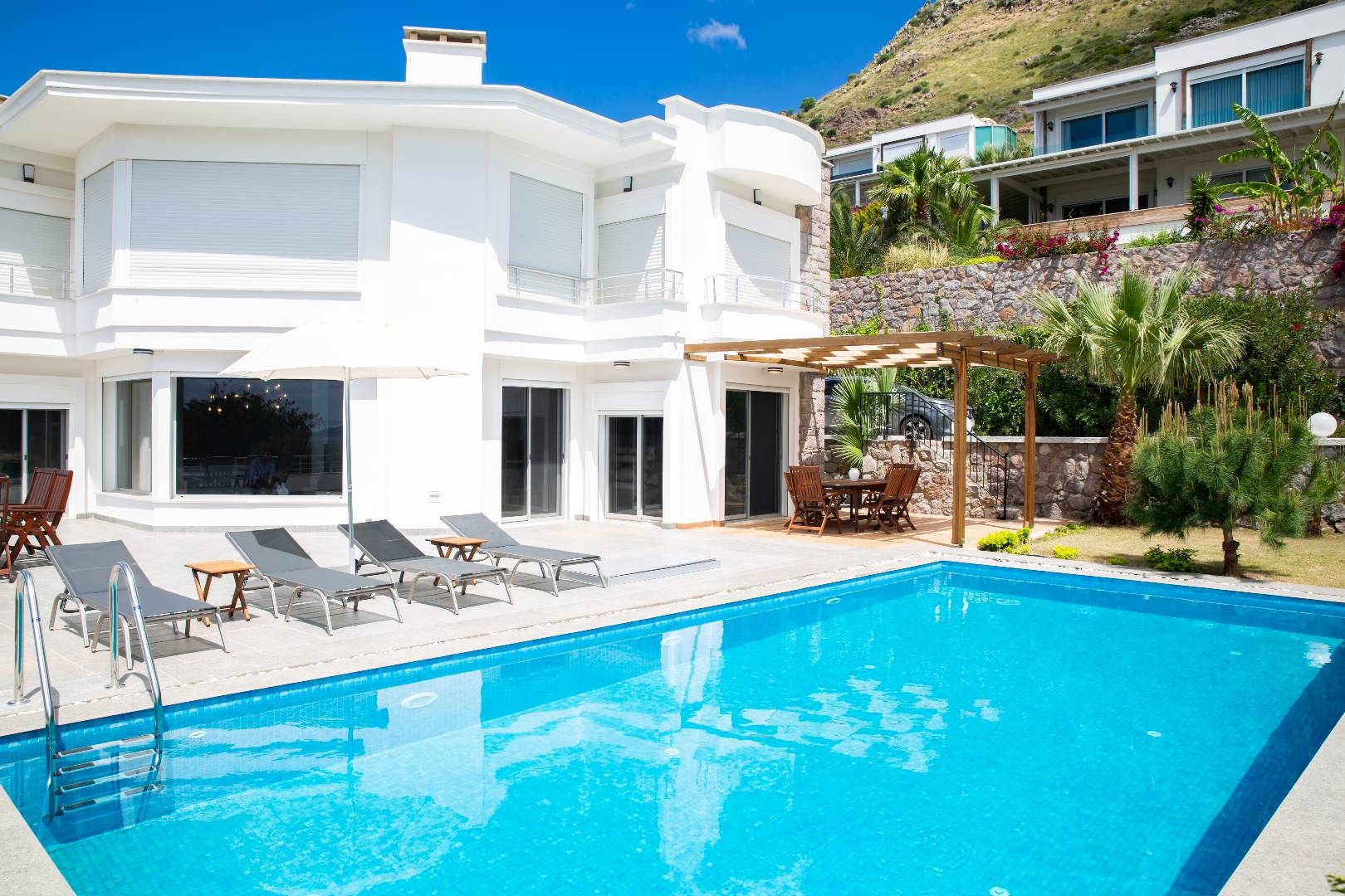 Bodrum Turgutreis'te Deniz Manzaralı, Özel Havuzlu, Lüks Villa