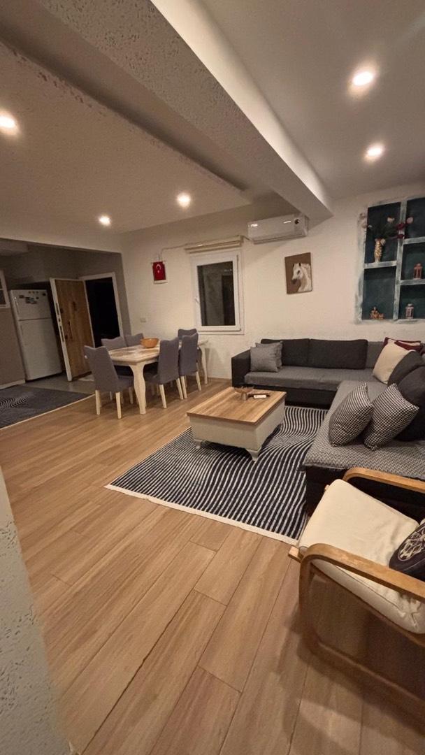 Bodrum Turgutreis'te Deniz Manzaralı, 3 Kişilik, Konforlu Suit-37988