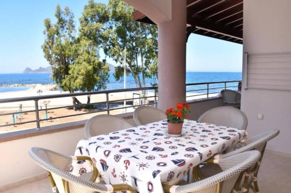 Muğla Bodrum'da Denize Sıfır, Ortak Havuzlu, 1+1 Konforlu Suit-36856