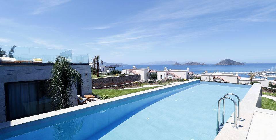 Bodrum Turgutreis'te Geniş Bahçeli, Özel Havuzlu, Merkezi Villa -39714