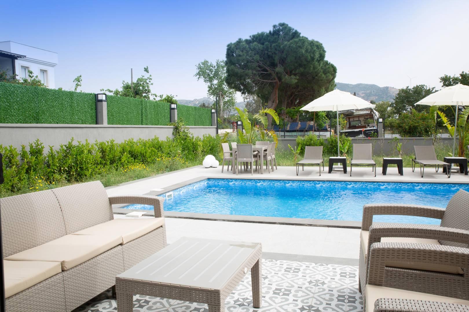 Bodrum Yalıkavak'ta Doğa ile İç İçe, Özel Havuzlu, Konforlu İkiz Villa-37983