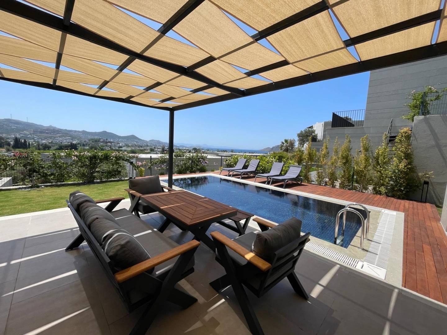 Muğla Bodrum'da Enfes Deniz Manzaralı, Özel Havuzlu, Modern Villa-35844