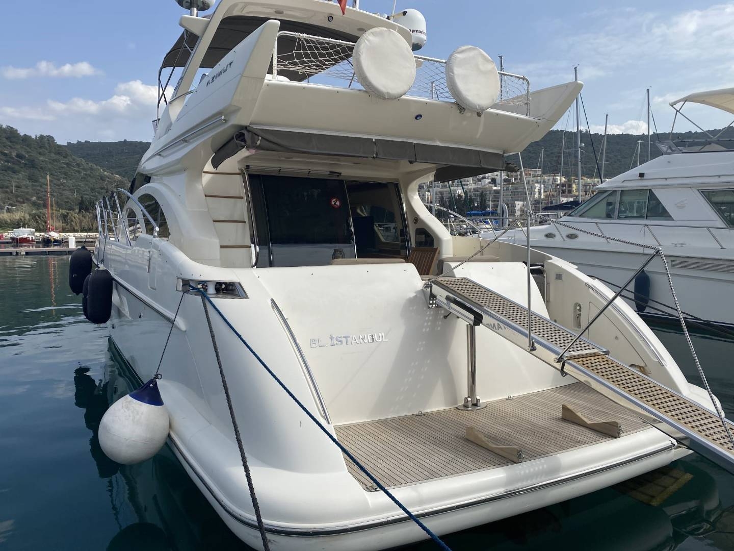 Bodrum'un Eşsiz Güzellikteki Denizinde, 6 Kişilik Kiralık Motoryat