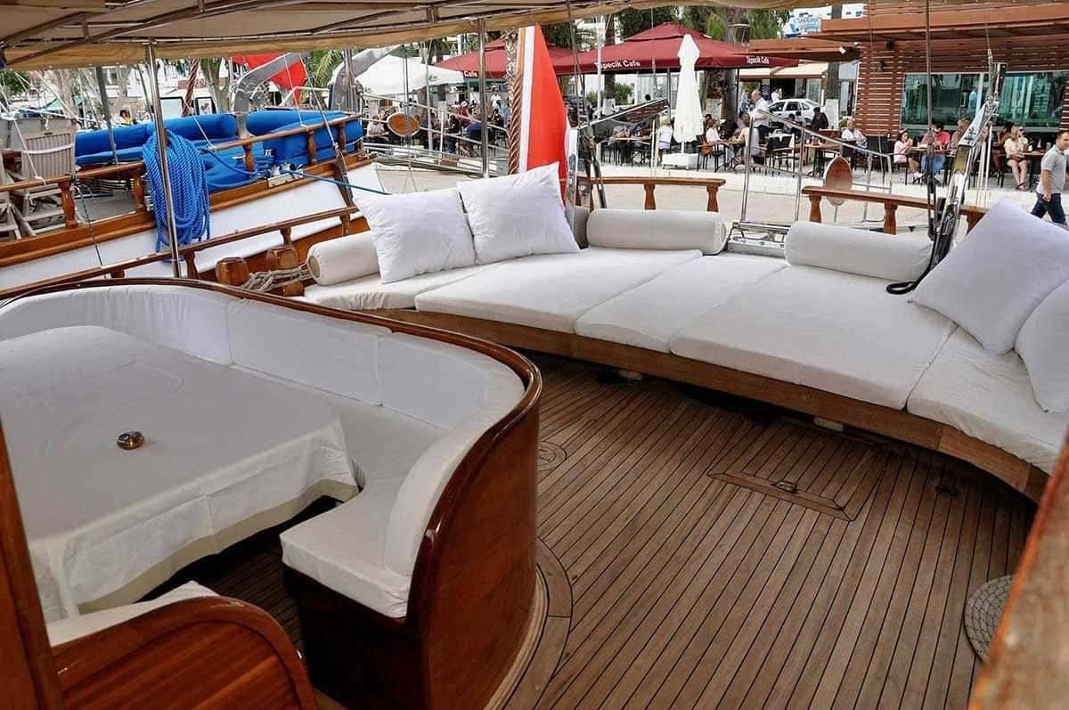 Bodrum'un Muhteşem Maviliklerinde, 28 Metre, Konforlu Gulet-43464