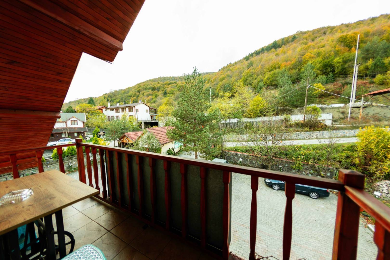 Bolu Abant'ta Konforlu Tesis İçerisinde, Modern Yapılı, Kiralık Oda