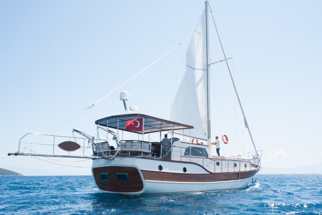 Bodrum'da Romantik Mavi Yolculukta, Ev Konforunda, 4 Kişilik Gulet
