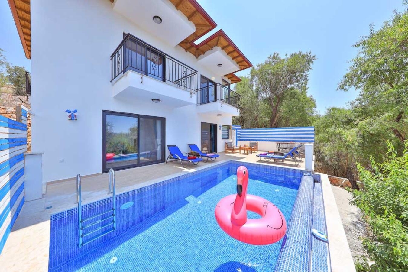 Kaş Çukurbağ'da Huzur Veren Doğada, Özel Havuzlu, Ferah Villa