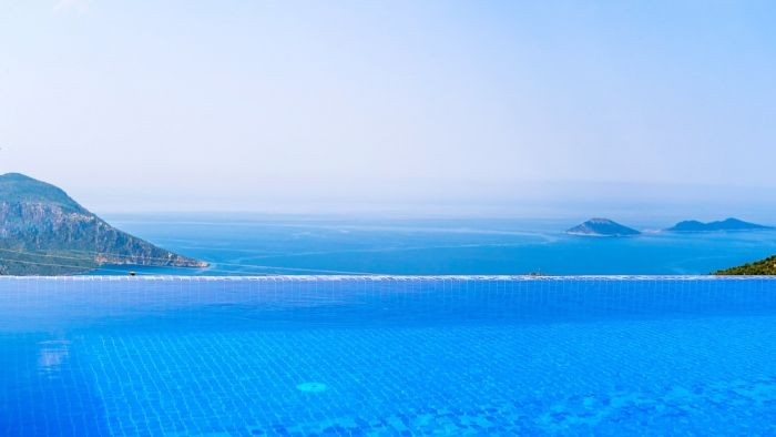 Kaş İslamlar'da Eşsiz Deniz Manzaralı, Özel Havuzlu, Jakuzili Villa