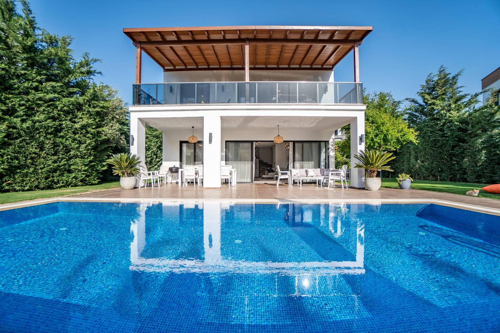 Bodrum Yalıkavak'ta Merkezi Konumda, Özel Havuzlu, Konforlu Villa