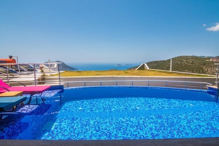 Kaş İslamlar'da Muhteşem Deniz Manzaralı, Özel Havuzlu, Romantik Villa-19703