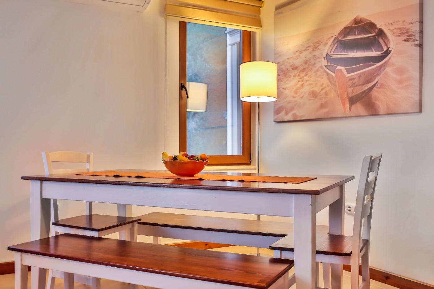 Kaş Andifli'de Muhteşem Manzaralı, Denize Yakın, 6 Kişilik Ev-13947