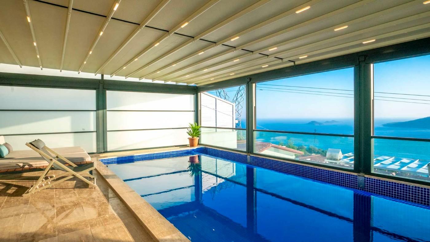 Kaş Bezirgan'da Deniz Manzaralı, Özel Havuzlu, Jakuzili Villa-23763