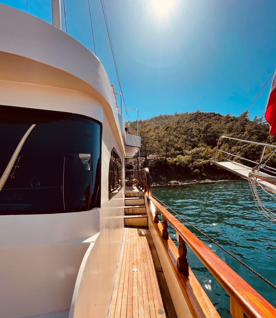 Göcek'te Eşsiz Mavi Sularda, 5 Çift Kabinli, Kiralık Gulet