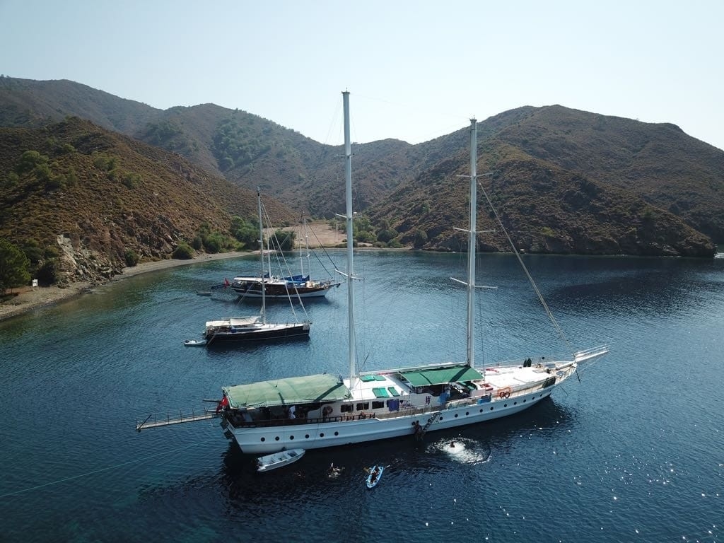 Muğla Fethiye'de 18 Kişilik, Geniş İç Hacme Sahip Gulet
