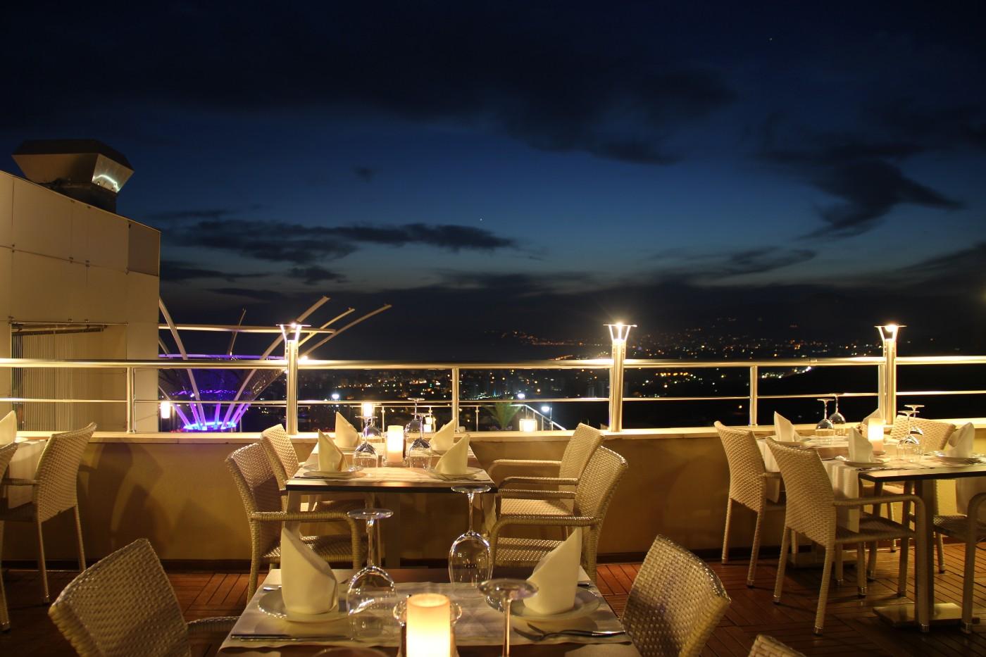 Alanya'da Tesis İçerisinde, Ücretsiz Aqua Parklı, Konforlu, 2+1 Ev-14202