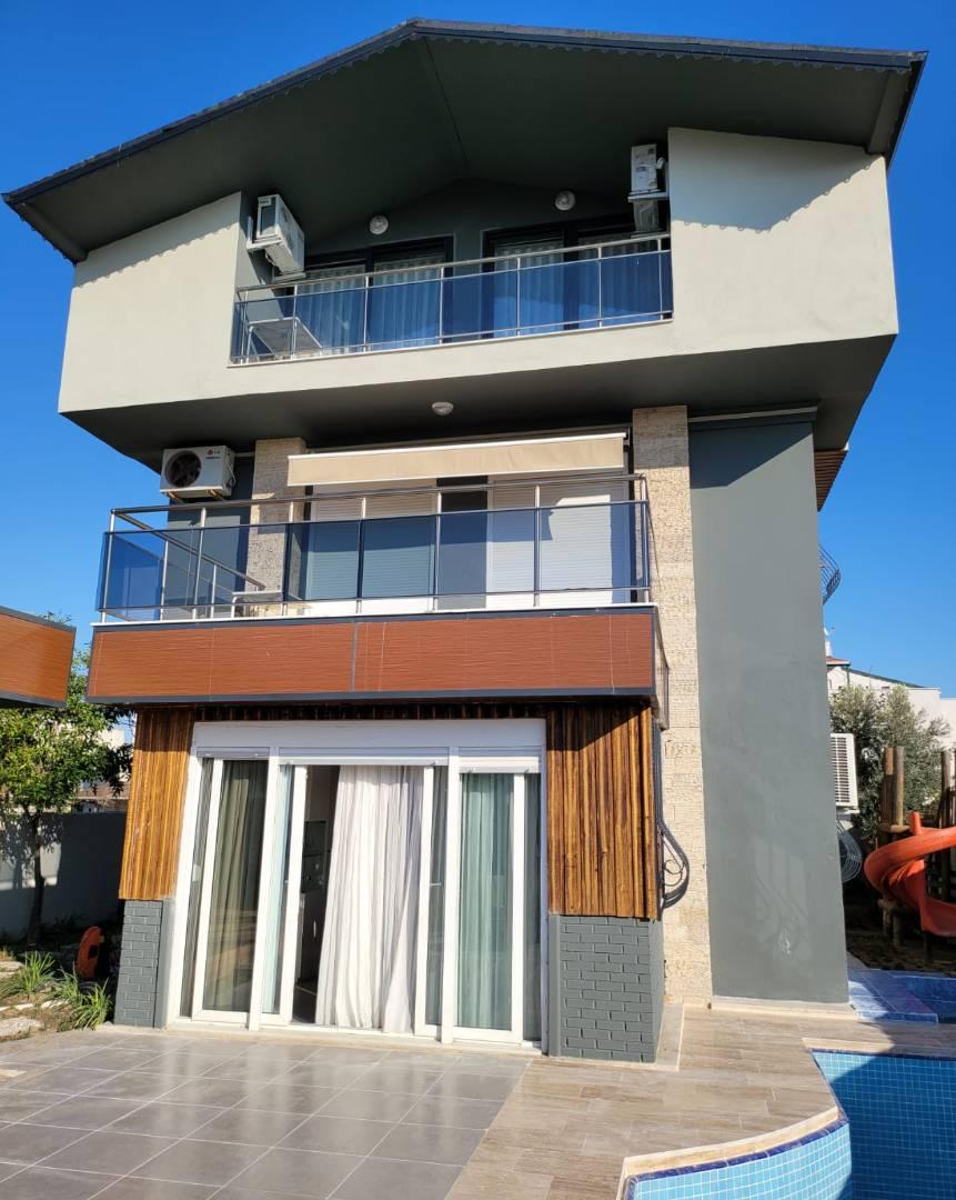 Serik Kadriye'de Özel Havuzlu, Saunalı, 4+1, Lüks Tatil Villası-25464