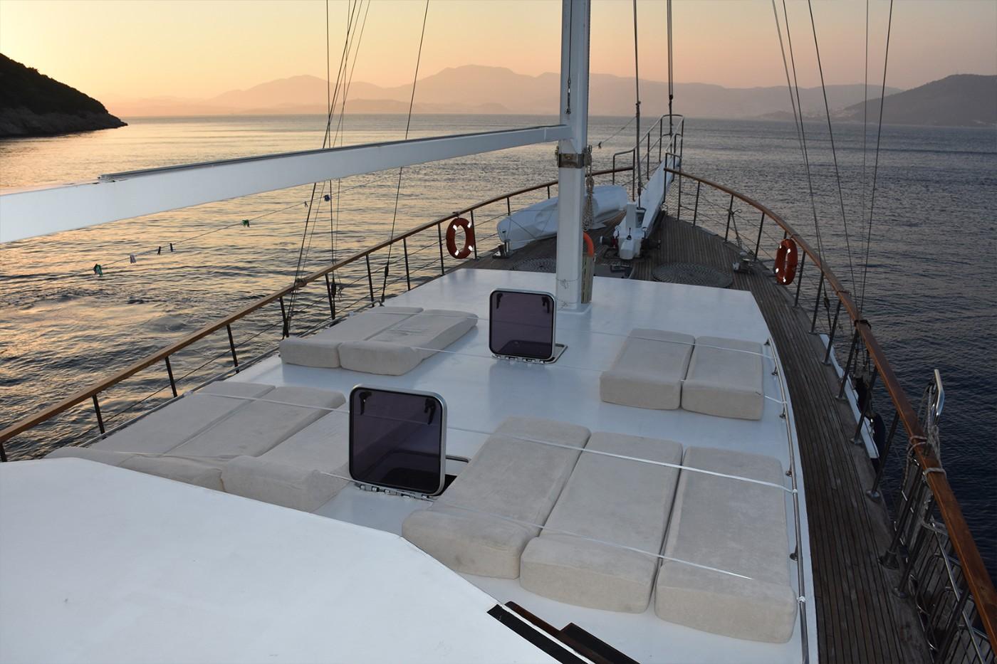 Bodrum'da Eşsiz Güzellikler Eşliğinde, 6 Kabinli, Konforlu Tekne-19740