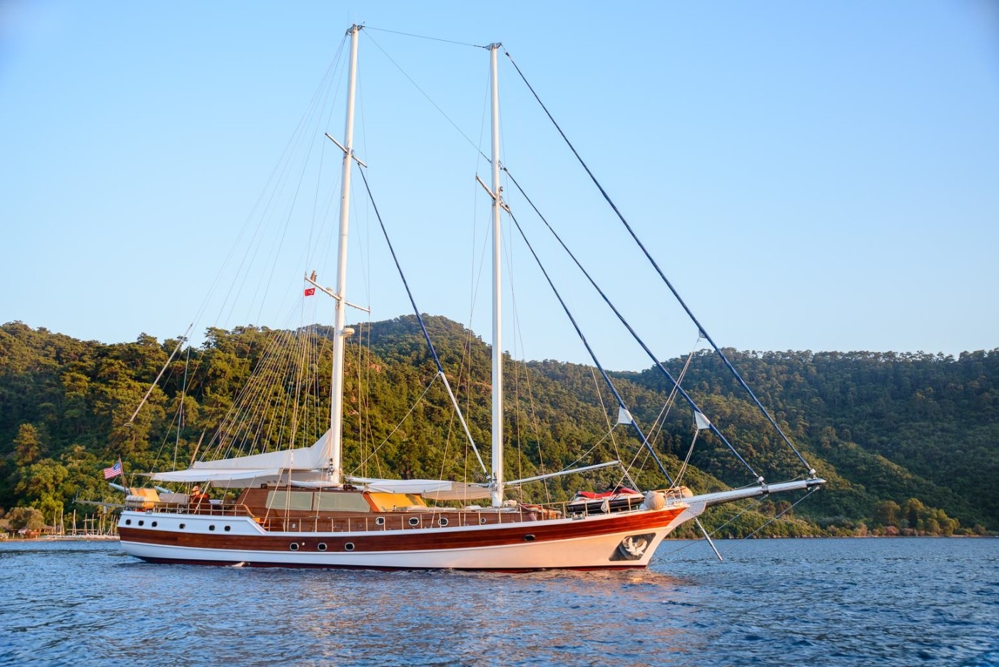 Bodrum'un Engin Maviliklerde, 10 Kişilik Delüks Gulet