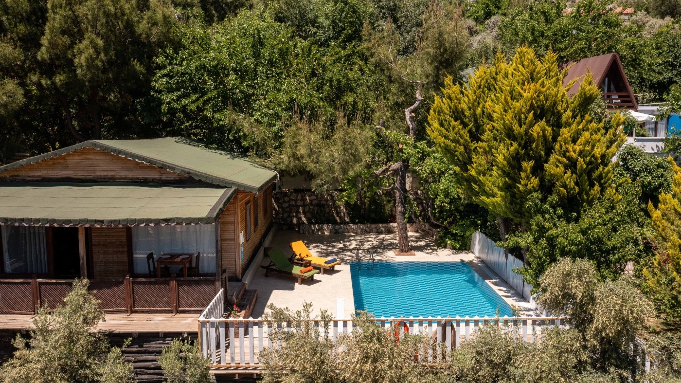 Kaş İslamlar'da Doğa İle İç İçe, Özel Havuzlu, Lüks Villa