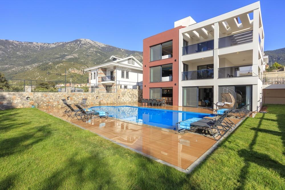 Fethiye Ölüdeniz'de Görkemli, 10 Kişilik, Özel Havuzlu, Lüks Villa-20829