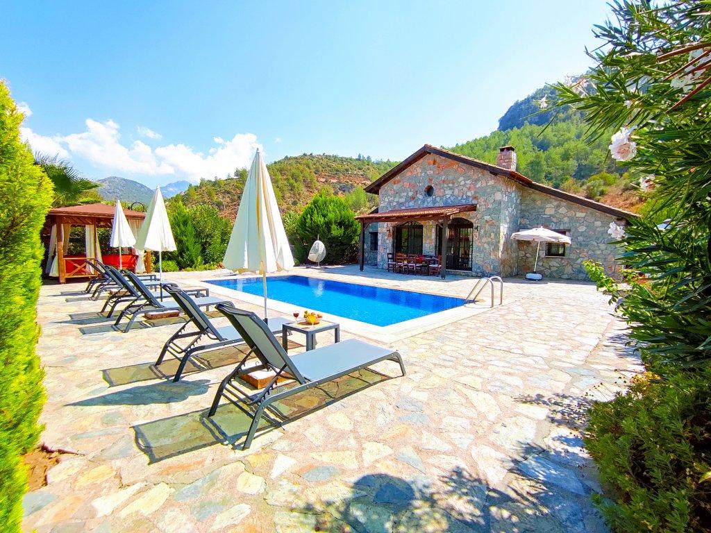 Fethiye Kayaköy'de Doğanın İçerisinde, Özel Havuzlu, Kiralık Taş Villa-17836