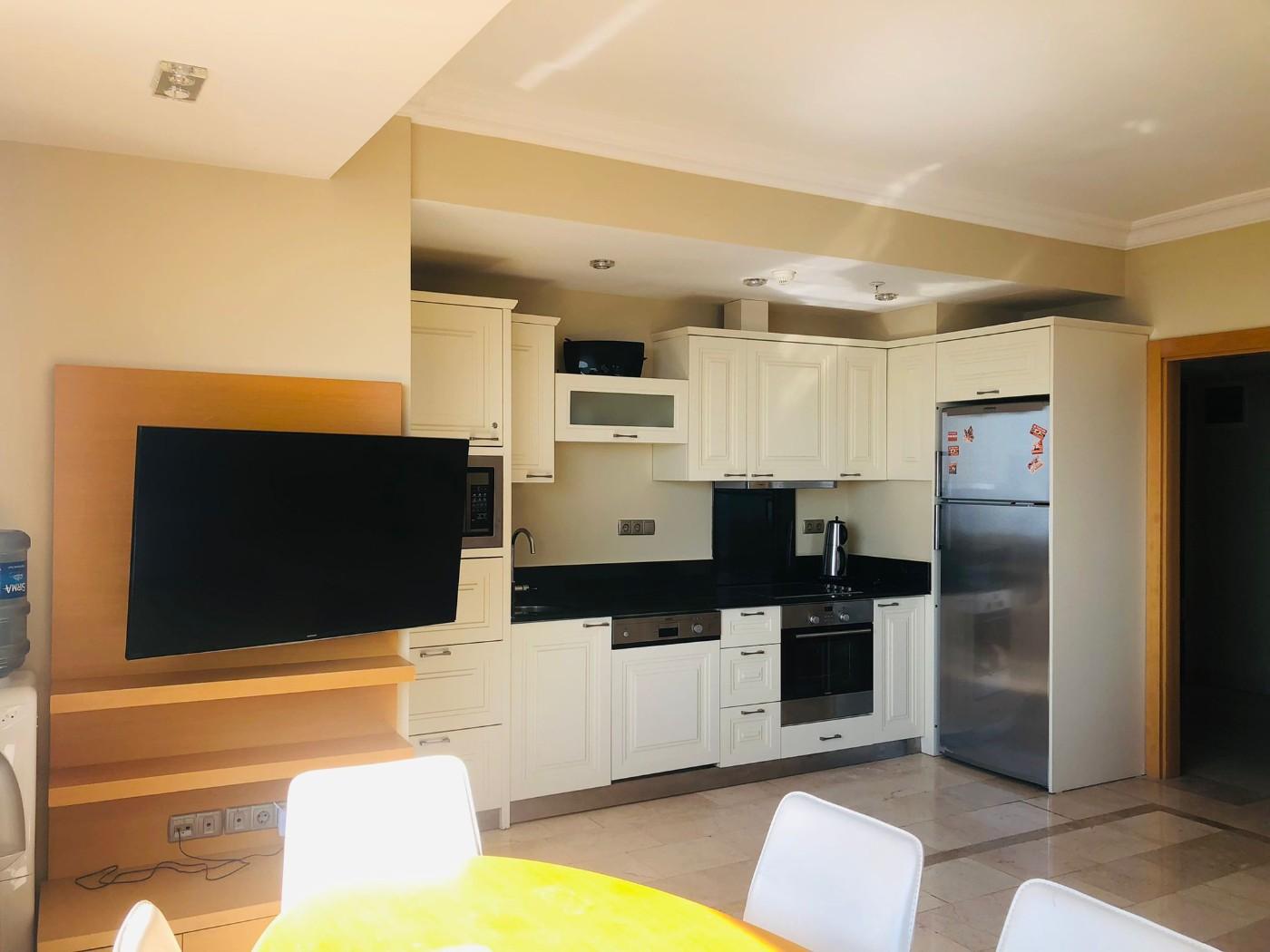 Alanya Kargıcak'ta Tesis İçerisinde, Ortak Havuzlu, Konforlu Suit-23071