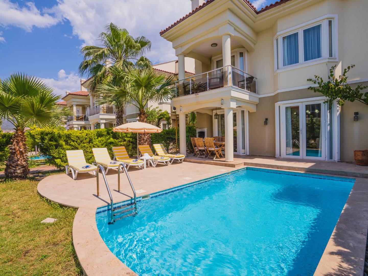 Fethiye Çalış Plajı'na Sıfır, Özel Havuzlu, 10 Kişilik Kiralık Villa-29577