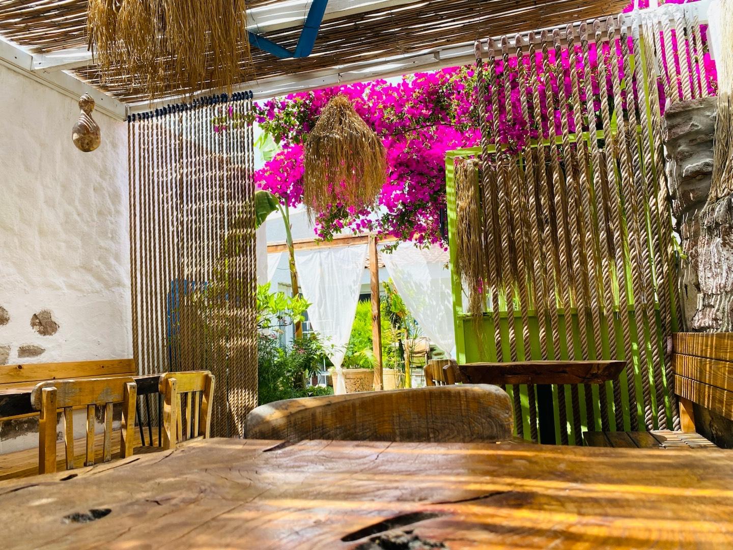 Çeşme Ildır'da Elverişli Konumda, Taş Mimarili, Tatil Evi-33317