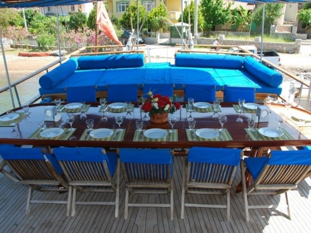 Muğla Fethiye'de, 16 Kişilik, Geniş Tasarıma Sahip, Konforlu Gulet