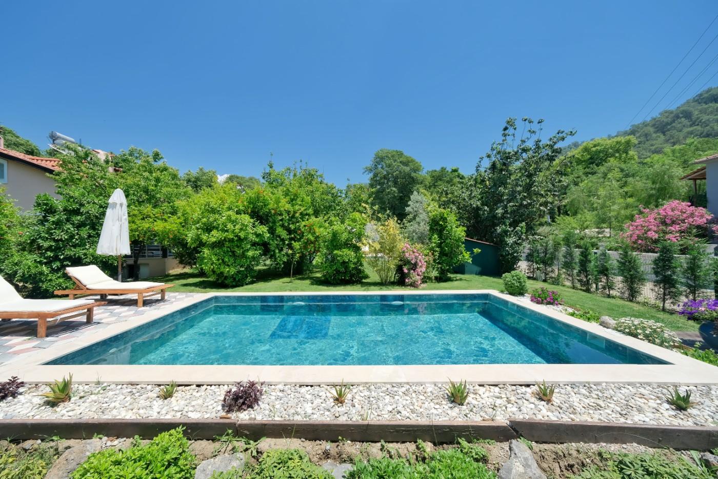 Fethiye İnlice'de Harika Doğa Manzaralı, Özel Havuzlu, 6 Kişilik Villa-22015