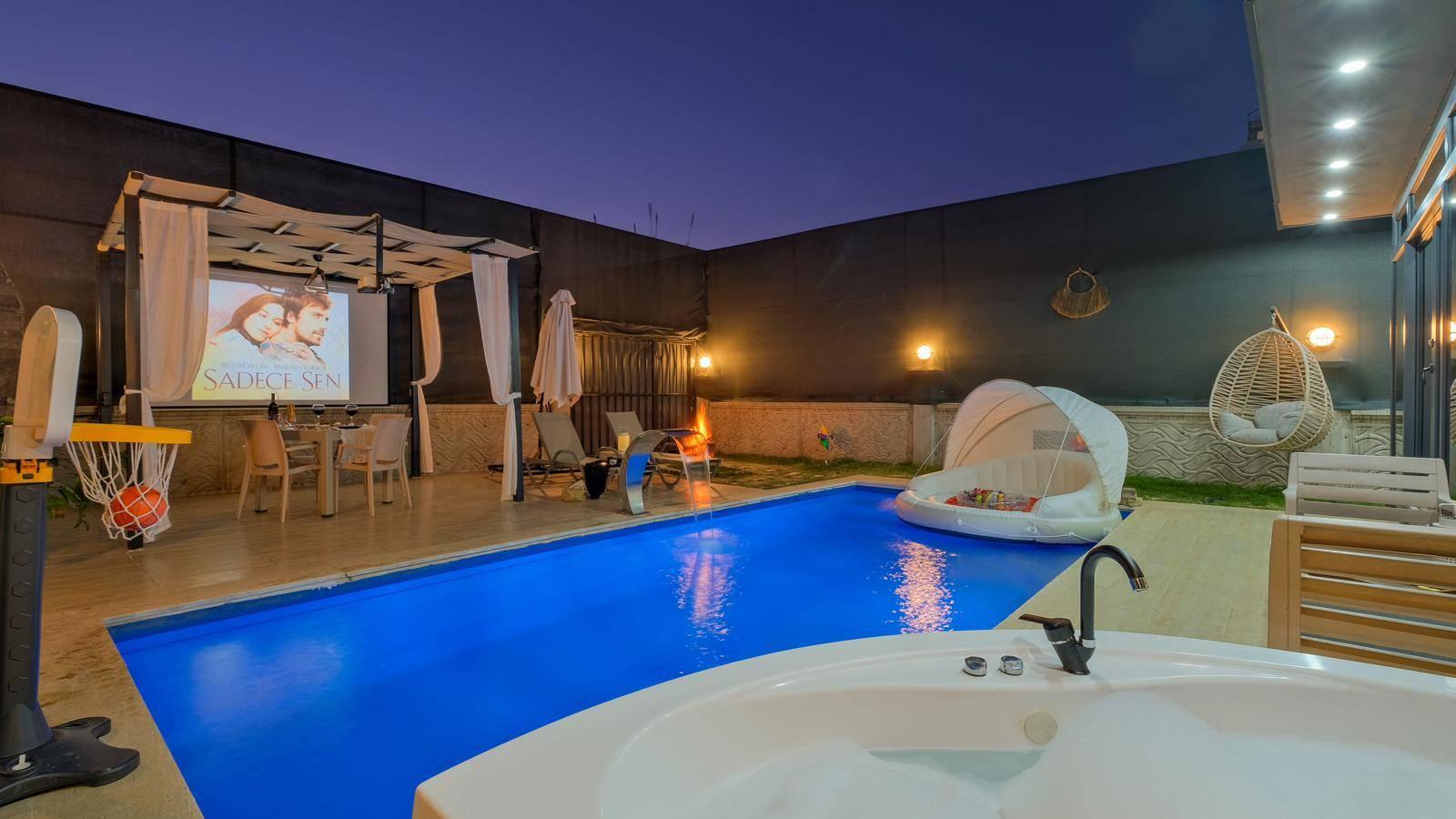 Fethiye'de Gözlerden Uzak, Özel Havuzlu, Jakuzili, Balayı Villası-36574