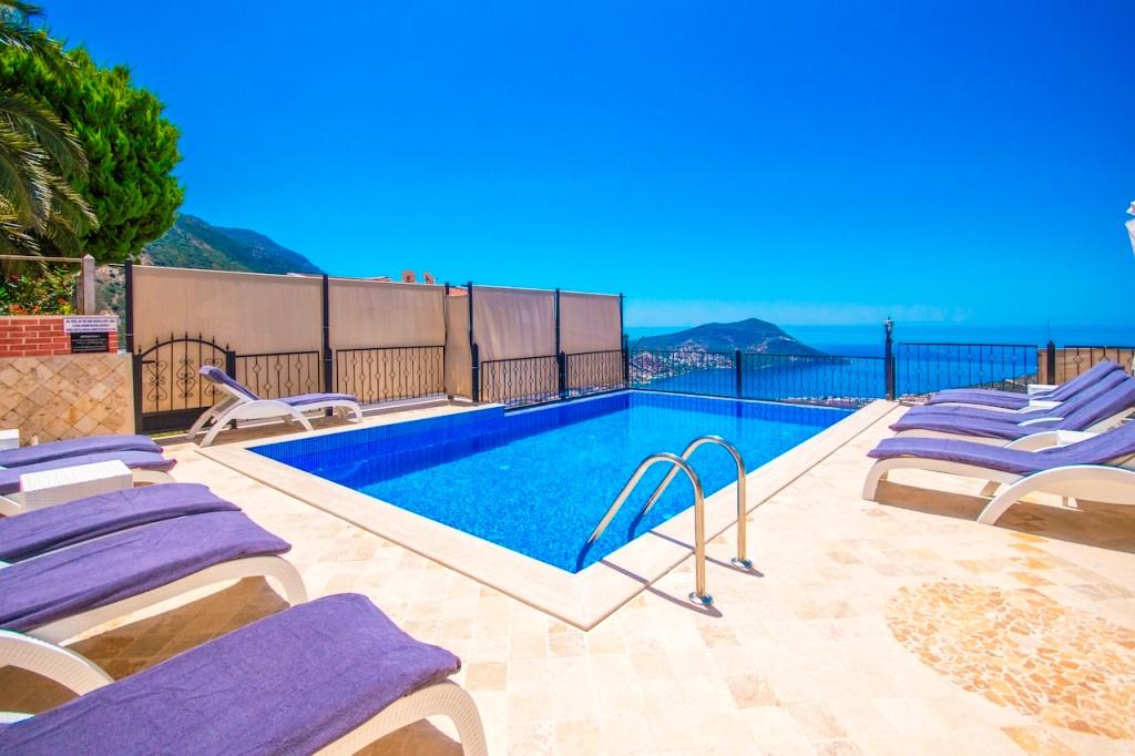 Kalkan Akbel'de Deniz Manzaralı, Özel Havuzlu, Korunaklı Villa-13884