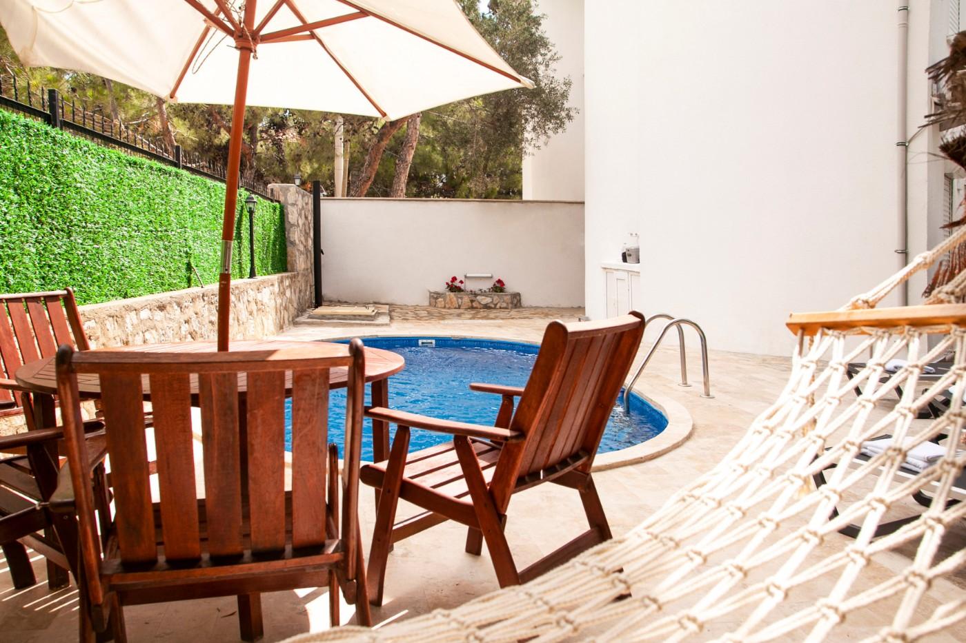 Datça Merkez'de Deniz Manzaralı, Özel Havuzlu, Şık Villa-18041