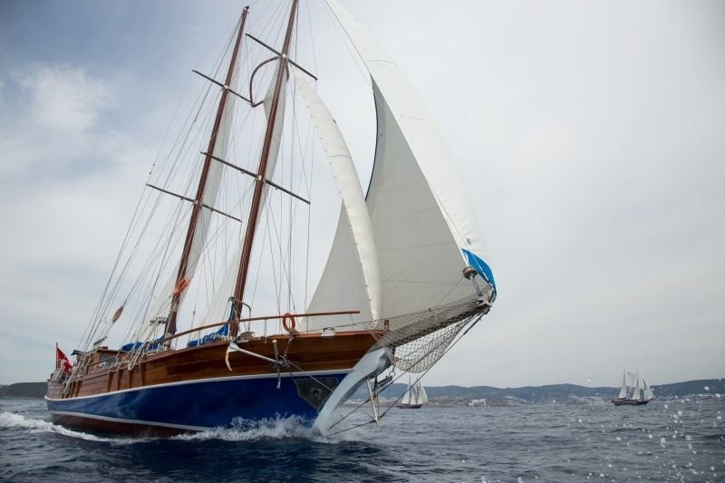 Bodrum'un Eşsiz Doğasında, 12 Kişilik, Kiralık Konforlu Gulet