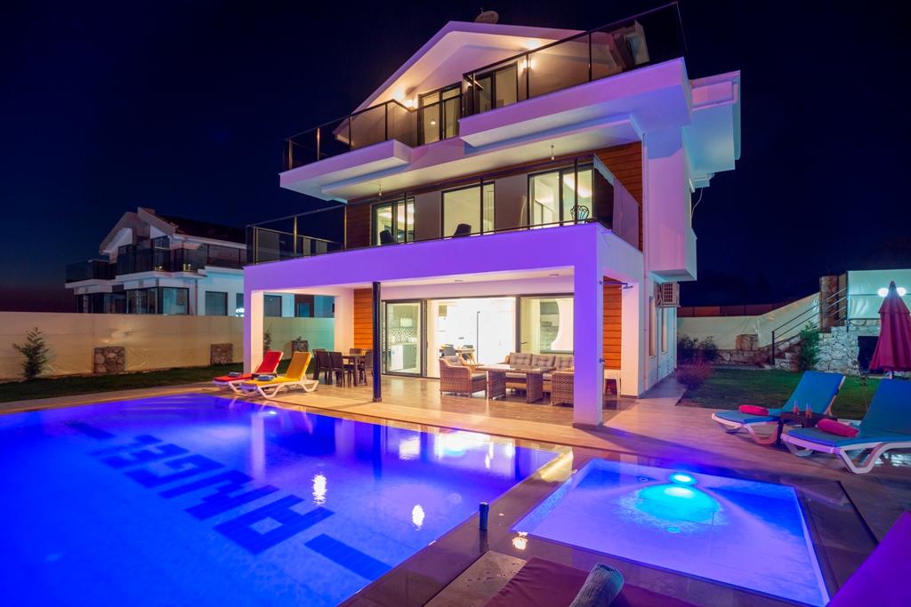 Ölüdeniz'de Kalabalık Ailelere Uygun, Özel Havuzlu, Otantik Villa-18040