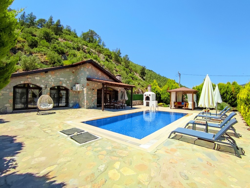 Fethiye Kayaköy'de Doğa İle İç İçe, Özel Havuzlu, Taş Villa