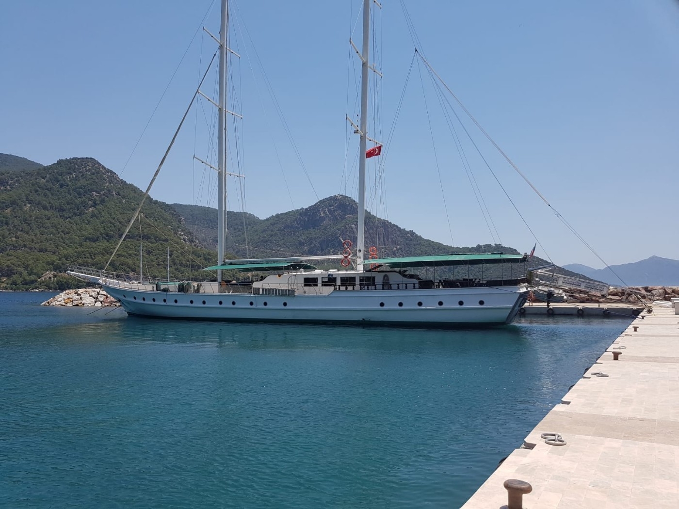 Muğla Fethiye'de 18 Kişilik, Geniş İç Hacme Sahip Gulet